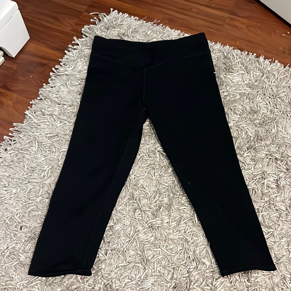 Fabletics Black Crop Leggings
